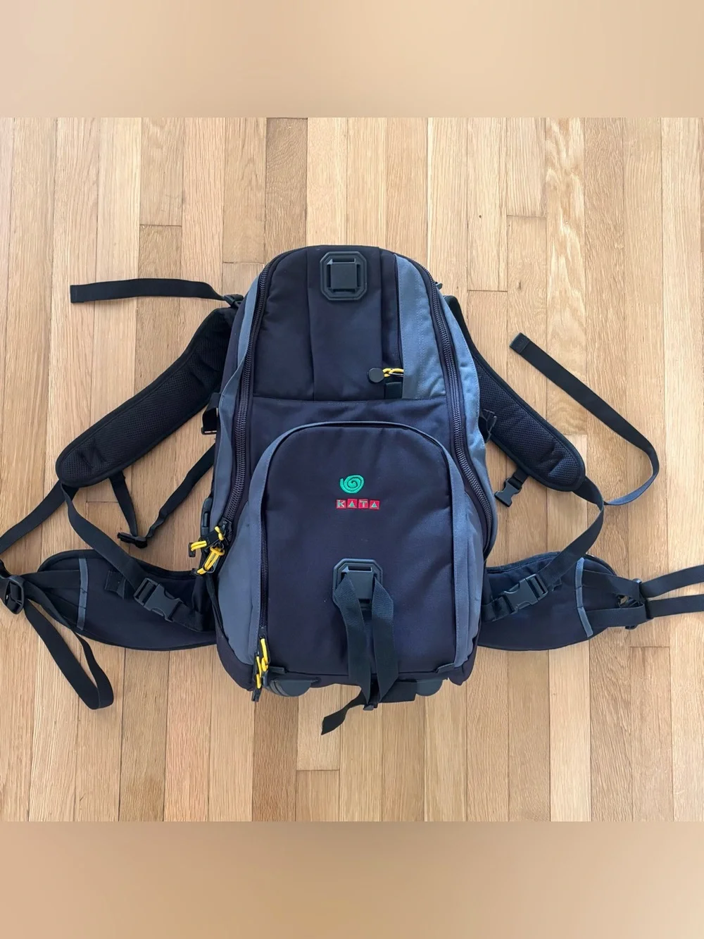 KATA Bumblebee-220 PL Pro-Light Camera Backpack DSLR Laptop Bag Padded Universal